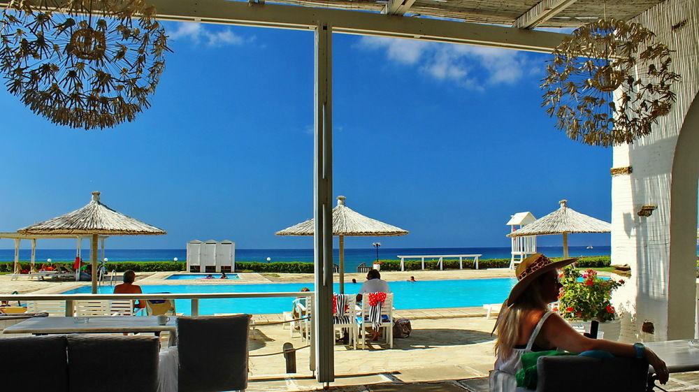 Tinos Beach Hotel 외부 사진