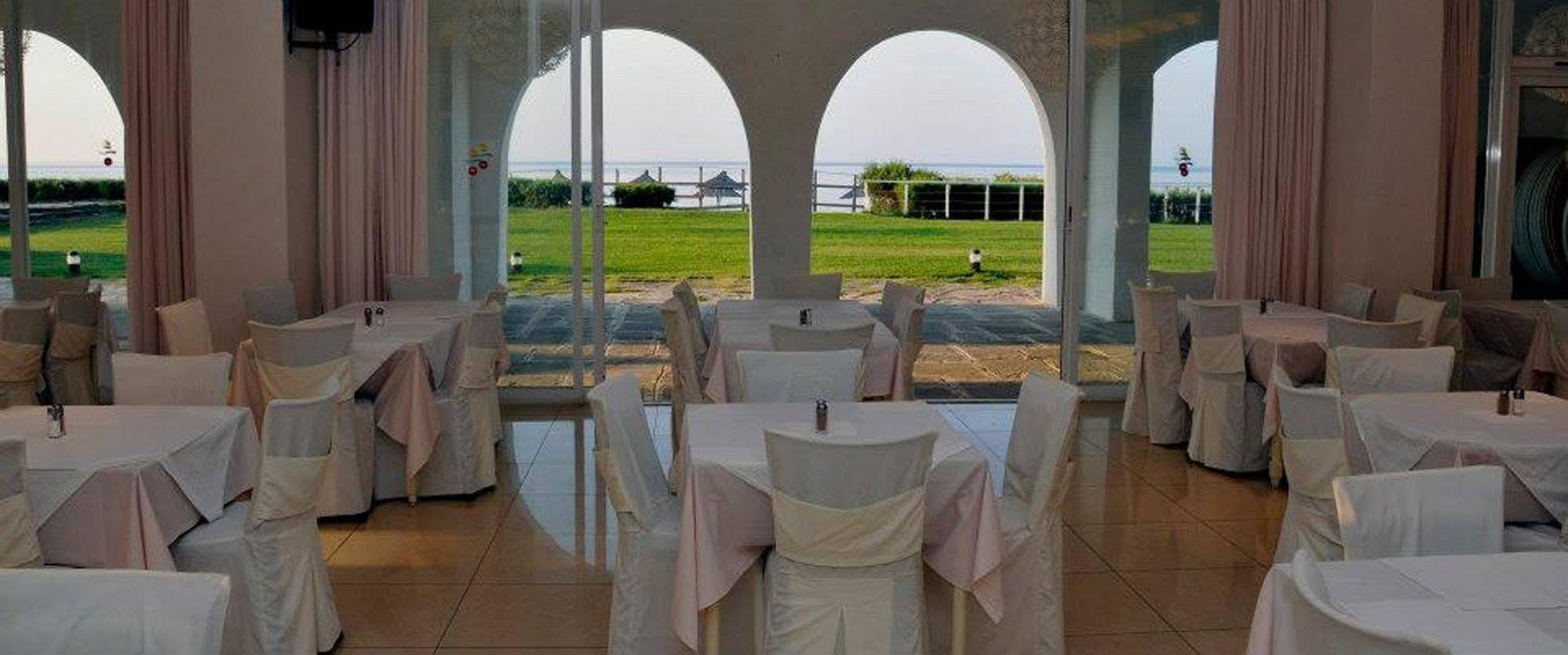 Tinos Beach Hotel 외부 사진